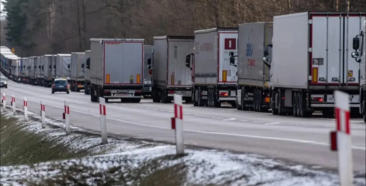 Polish carriers and farmers want to block the border with Belarus